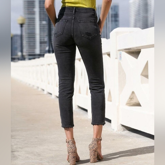 Willow + Root NWT Washed Black High Rise Mom Fit Distressed Jeans 31 - Picture 8 of 12